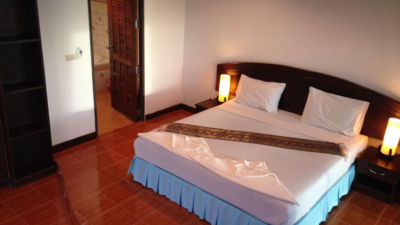 Noble House Beach Resort