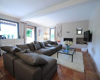 Villa Des Roses - Roussillon