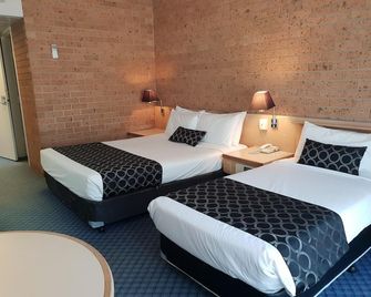 John Hunter Motel - Muswellbrook - Schlafzimmer
