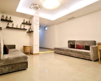 West 59 Inn - Taipéi - Lobby