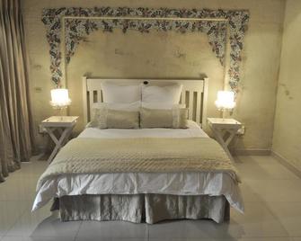 House and Heart Guest House - Vanderbijlpark