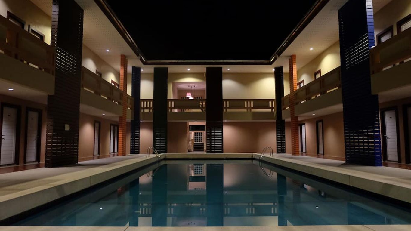 جونتيما بلايس آت أمفاوا