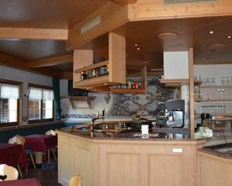 Hotel Victoria - Livigno - Kitchen