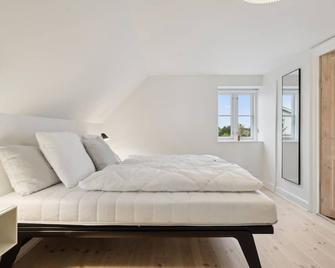 Awesome Home In Haslev With Kitchen - Haslev - Chambre