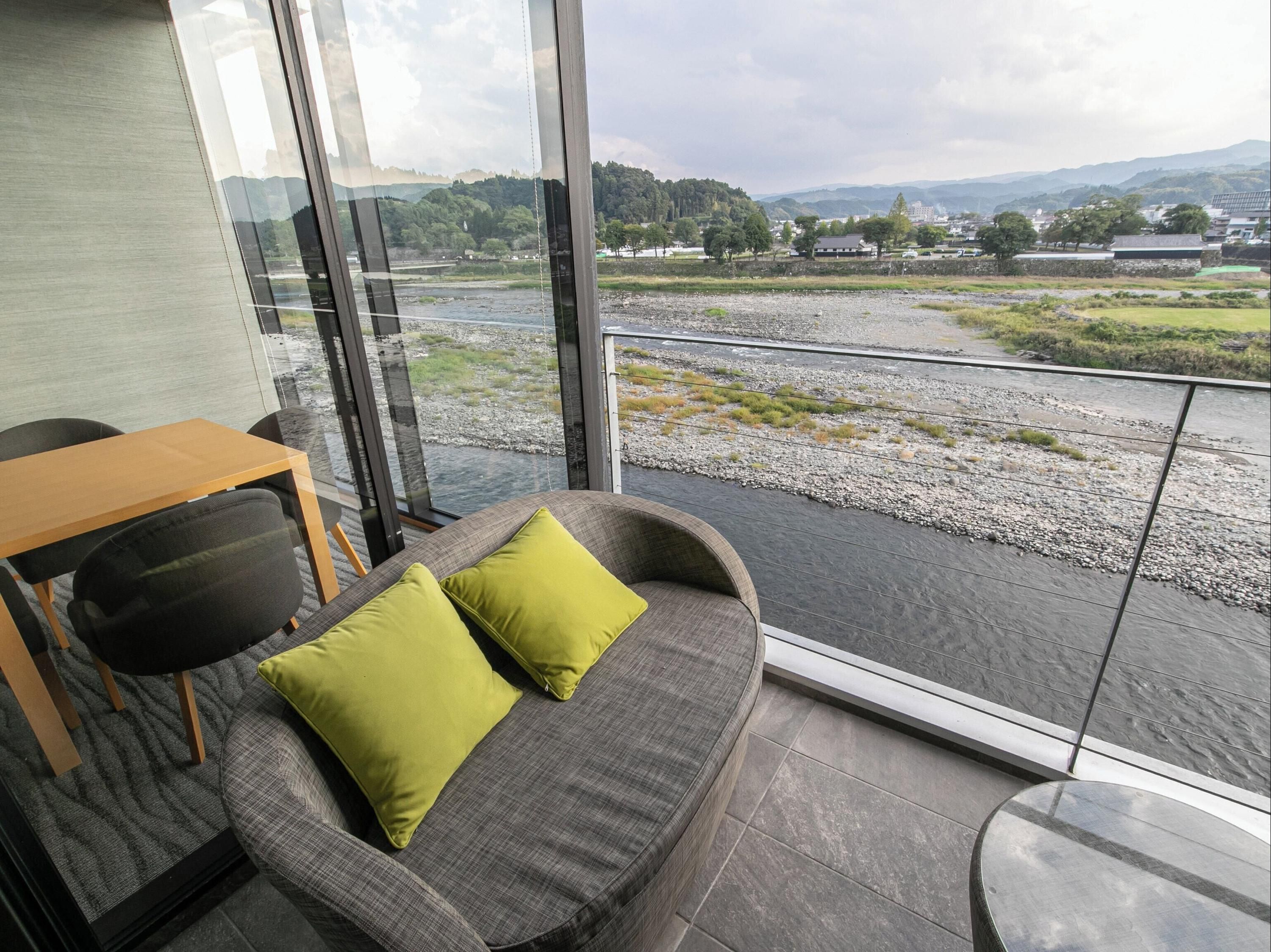 هيتويوشي أونسين نابيا