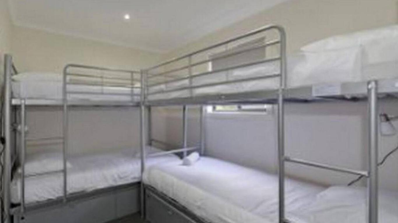 Tahune Airwalk Lodge