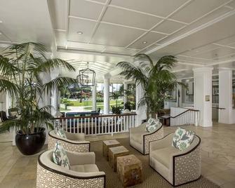 Premium Oceanfront Suite 1 King Bed at Kauai Beach Resort! - Lihue - Lobby