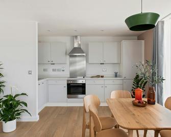 Cove Paradise Street - Liverpool - Kitchen