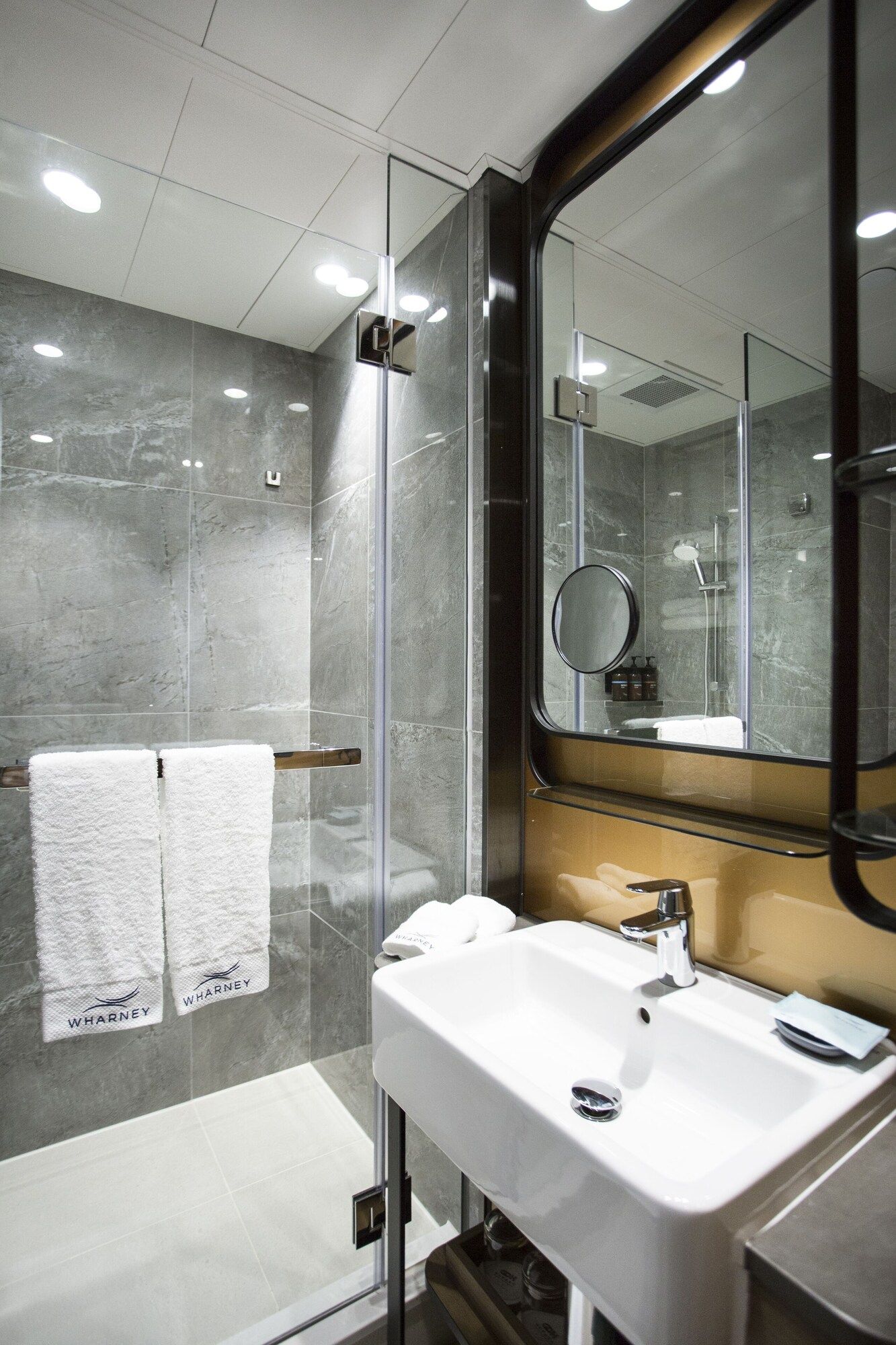Wharney Hotel - Hong Kong
