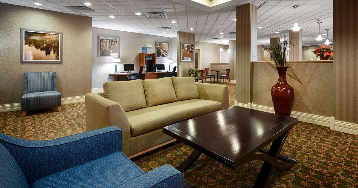Best Western Plus Kalamazoo Suites à partir de 34 €. Hôtels à Kalamazoo