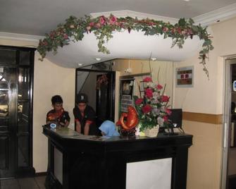 Mabul Inn - Semporna - Recepción