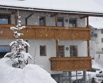 Hotel Elisabeth - Kiens - Gebäude