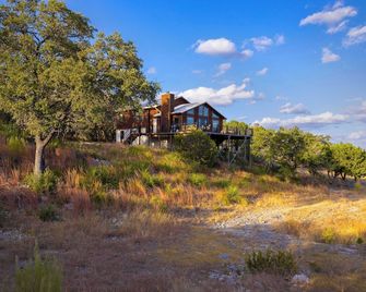 Stargazers Delight - Sleeps 12 - Johnson City
