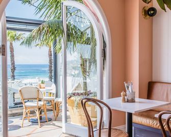 Hotel Ravesis - Σίδνεϊ - Εστιατόριο