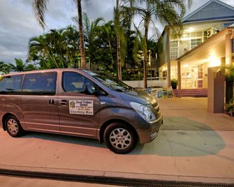 Reef Palms Motel - Cairns