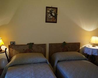 Agriturismo Bonzalone - Magliano in Toscana - Camera da letto
