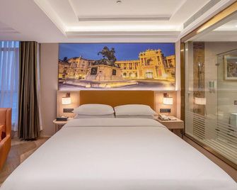 Vienna Hotel Hebei Zhuozhou High-Speed Railway Station - Langfang - Schlafzimmer