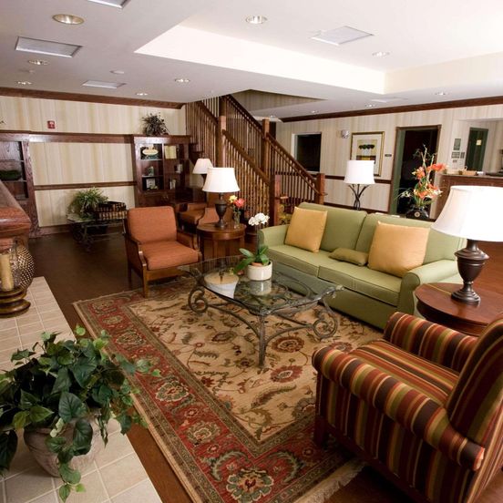 Lobby view of Country Inn & Suites by Radisson Fredericksburg