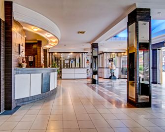 OYO 90697 Hotel Wisata - Dumai - Lobby