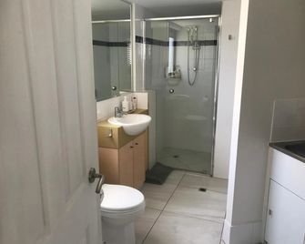 Ocean Boulevard - Alexandra Headland