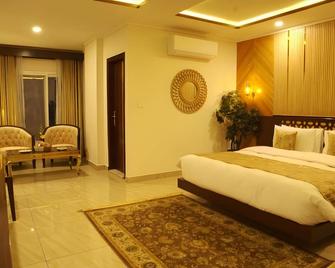 Hotel Tourmaline Peshawar - Peshawar