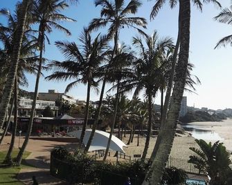 Villa Tropicana - South Africa - Margate - Outdoors view