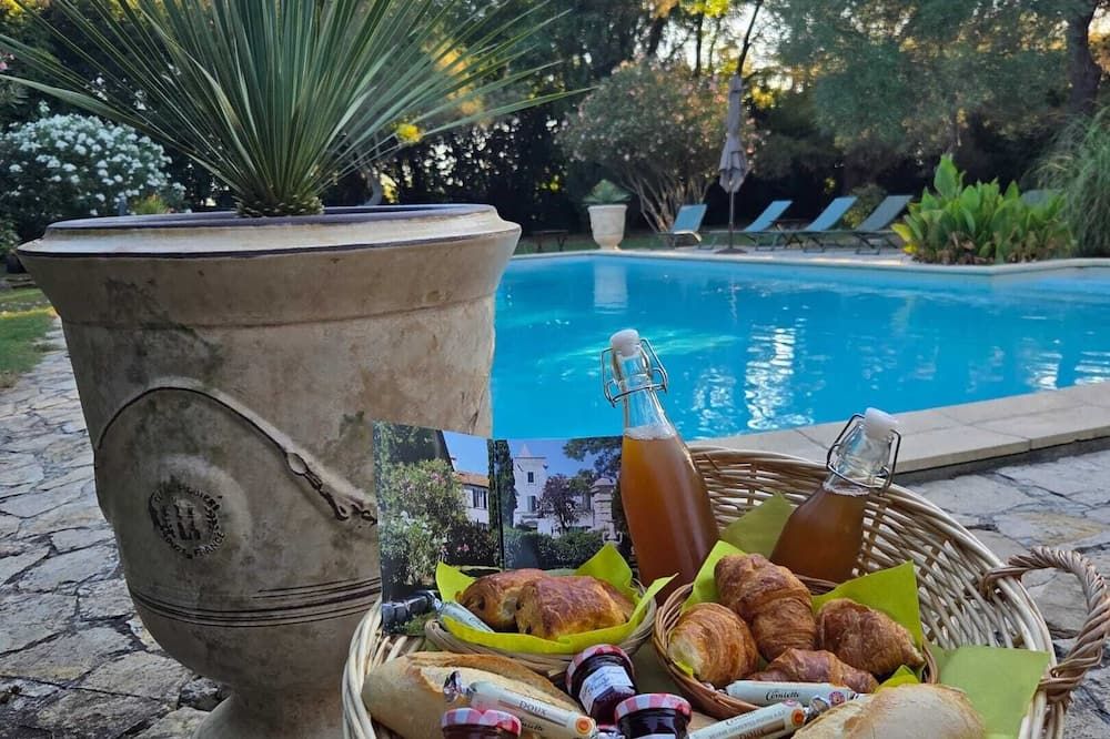 Homerez - Villa in Arles with Private Pool. - Saint-Gilles - Zwembad