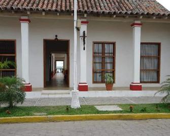 Hotel Casa del Río - Tlacotalpan - Gebouw