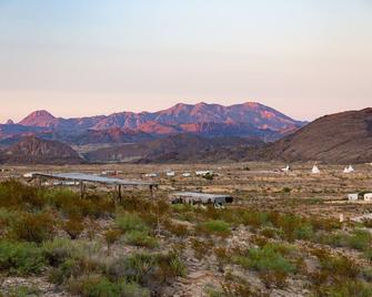 The Chisos Suite - Overlooking The Chisos Mountain Range. - Terlingua - Outdoors view
