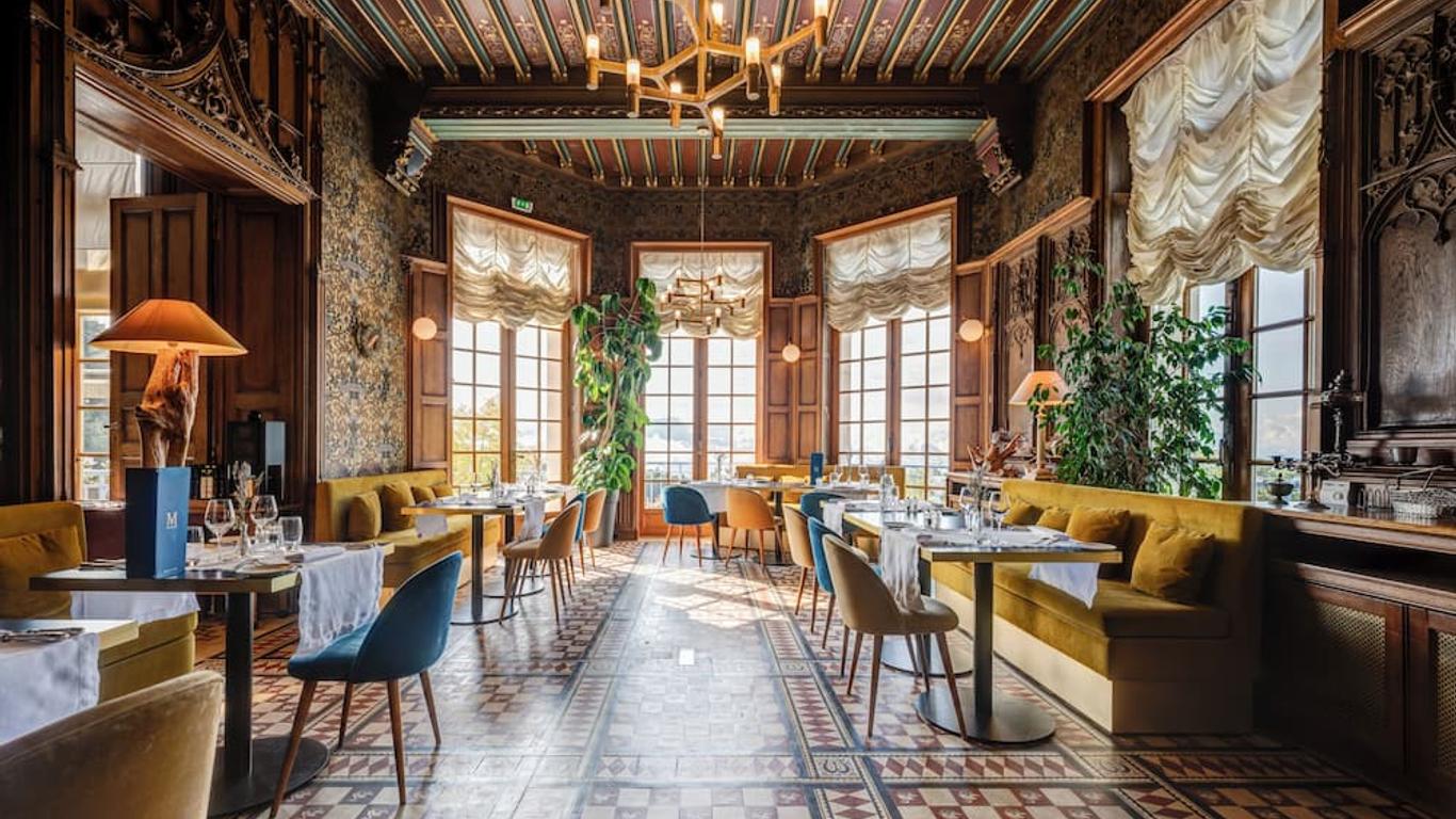 شاتو ديز أفينييريس