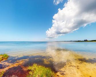 Brooks Island Refuge #78-F - Frisco - Beach