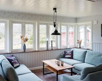 Holiday home Grebbestad IX - Grebbestad - Living room