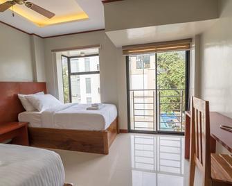 Coral Cliff Hotel - El Nido