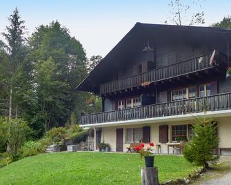 Cosy apartment for 6 people with WIFI, TV, balcony and parking - Ormont-Dessus - Building