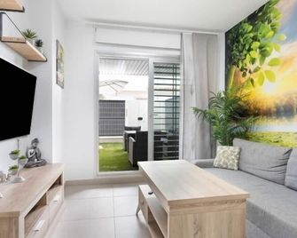 Paraíso Candor free parking by Staycare - Rota - Living room