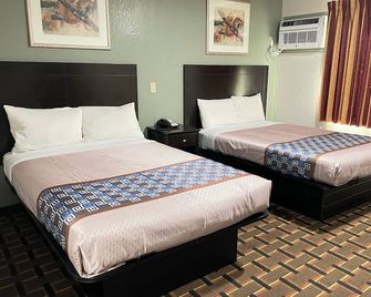 Budget Inn Ada - Ada - Schlafzimmer