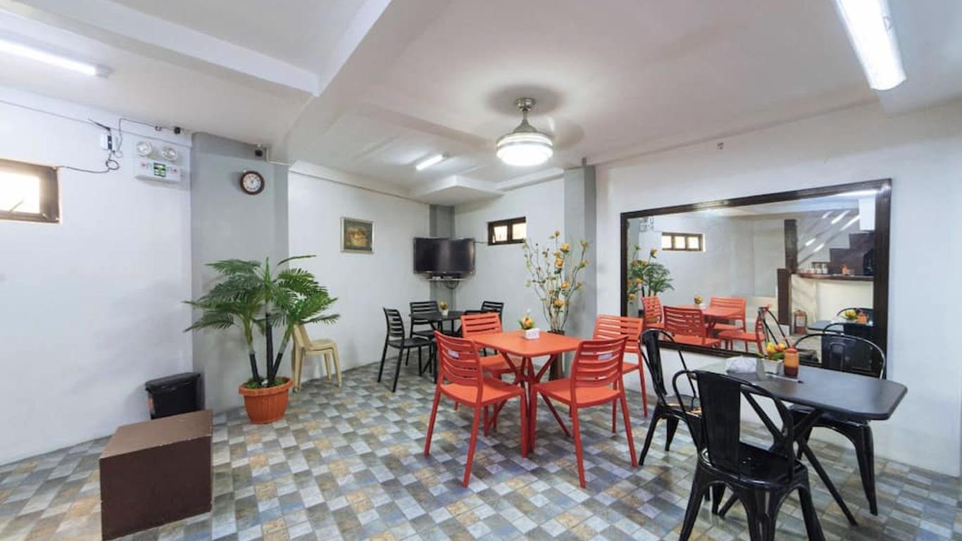 RedDoorz at San Antonio Binan Laguna
