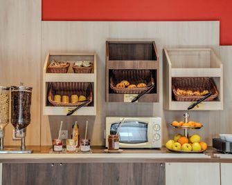 Ace Hotel Bourges - Bourges - Buffet