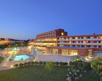 Hotel Albatros Plava Laguna - Poreč - Rakennus