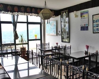 Hotel New Dragon - Nagarkot - Ресторан