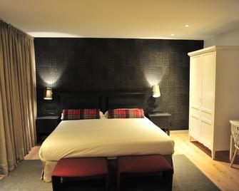 Hostal Lola - Isaba - Habitación