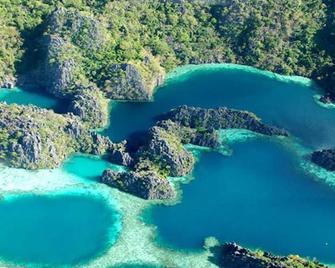 Coron Gateway Hotel & Suites - Coron - Edificio