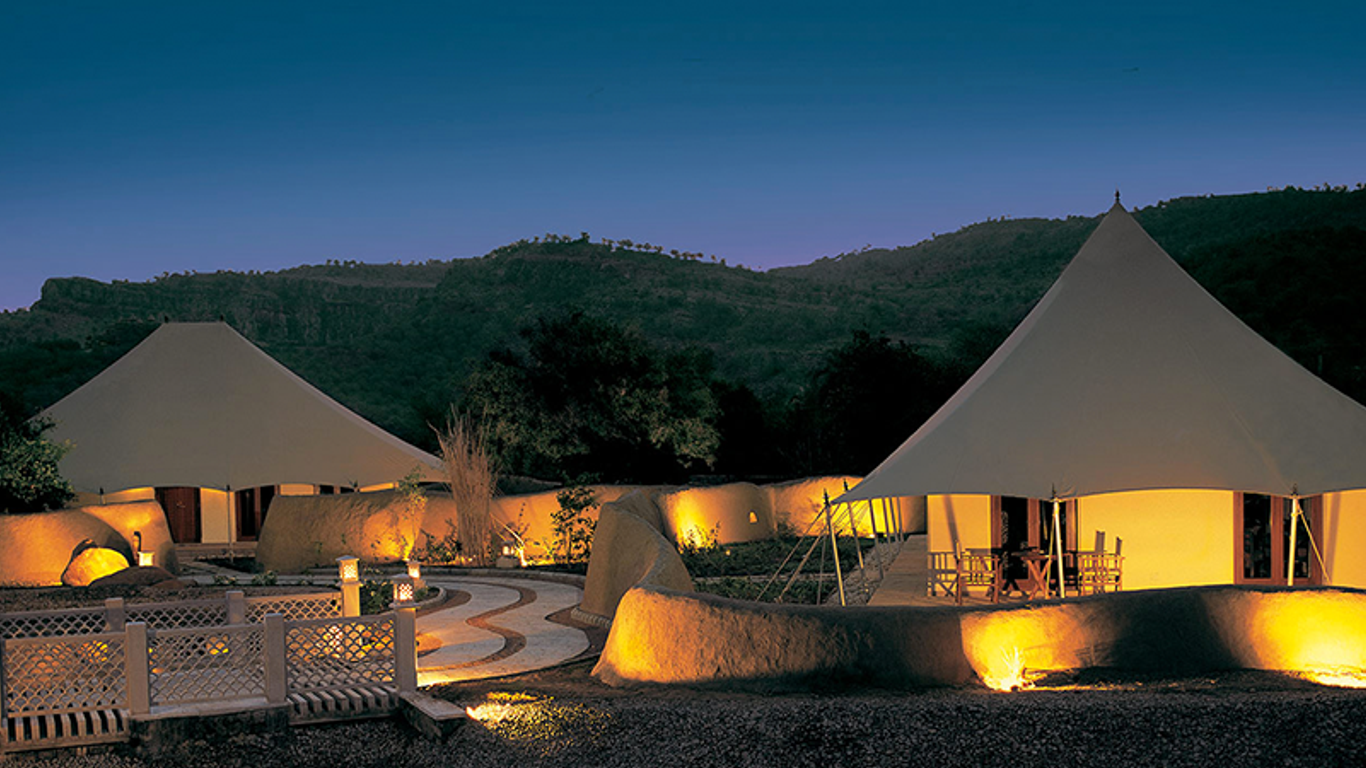 The Oberoi Vanyavilas Wildlife Resort, Ranthambhore