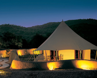 The Oberoi Vanyavilas Wildlife Resort, Ranthambhore - Sawāi Mādhopur - Bâtiment