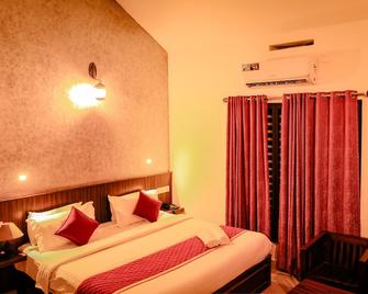 Green ample resorts - Vaduvanchal - Habitación