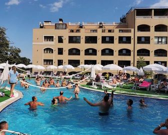 Holiday Park Hotel - Varna