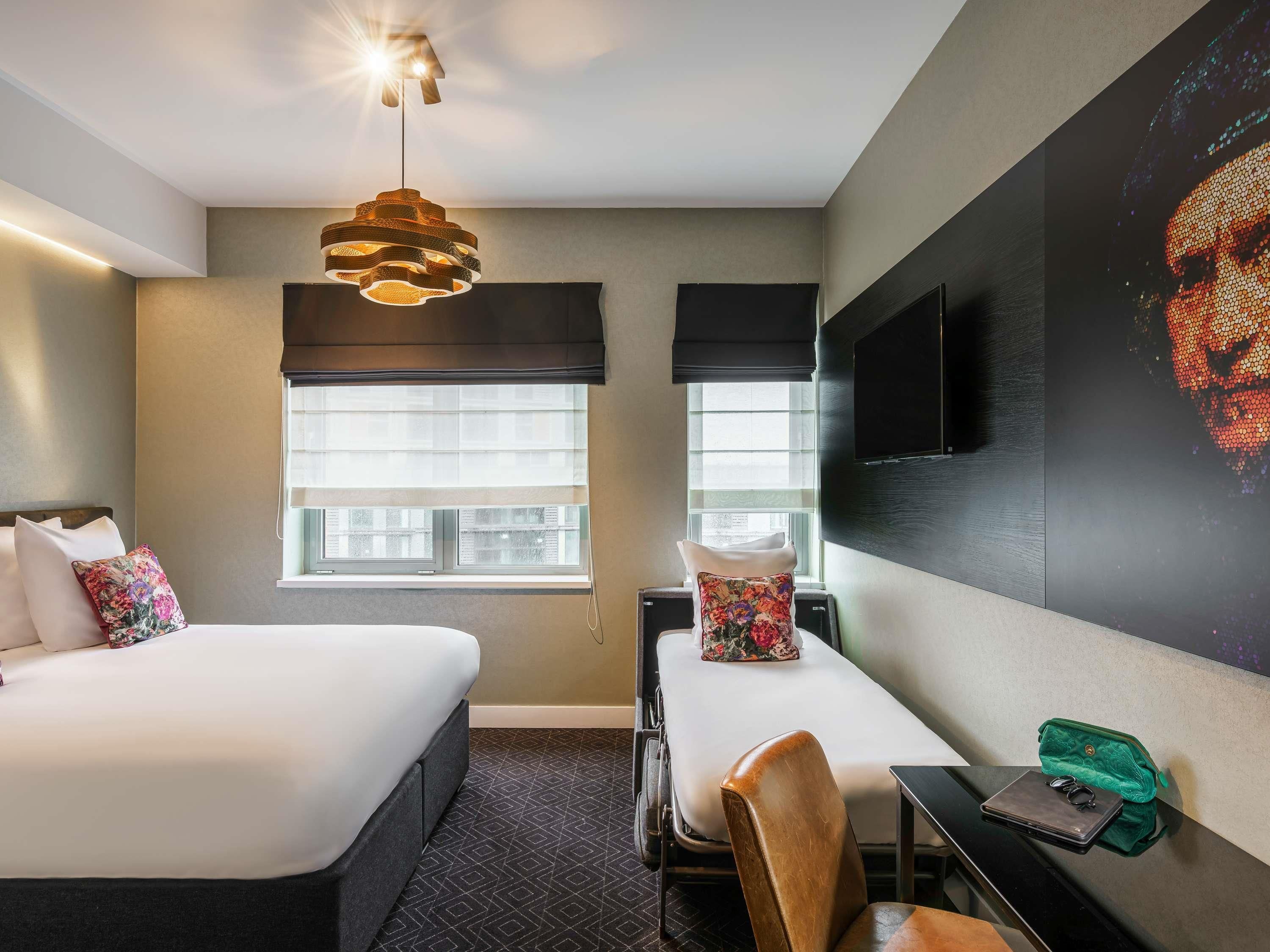 محطة مركيور أمستردام سلاترديجك