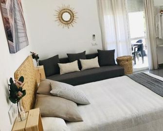 Hostal La Tarayuela - Barbate - Schlafzimmer