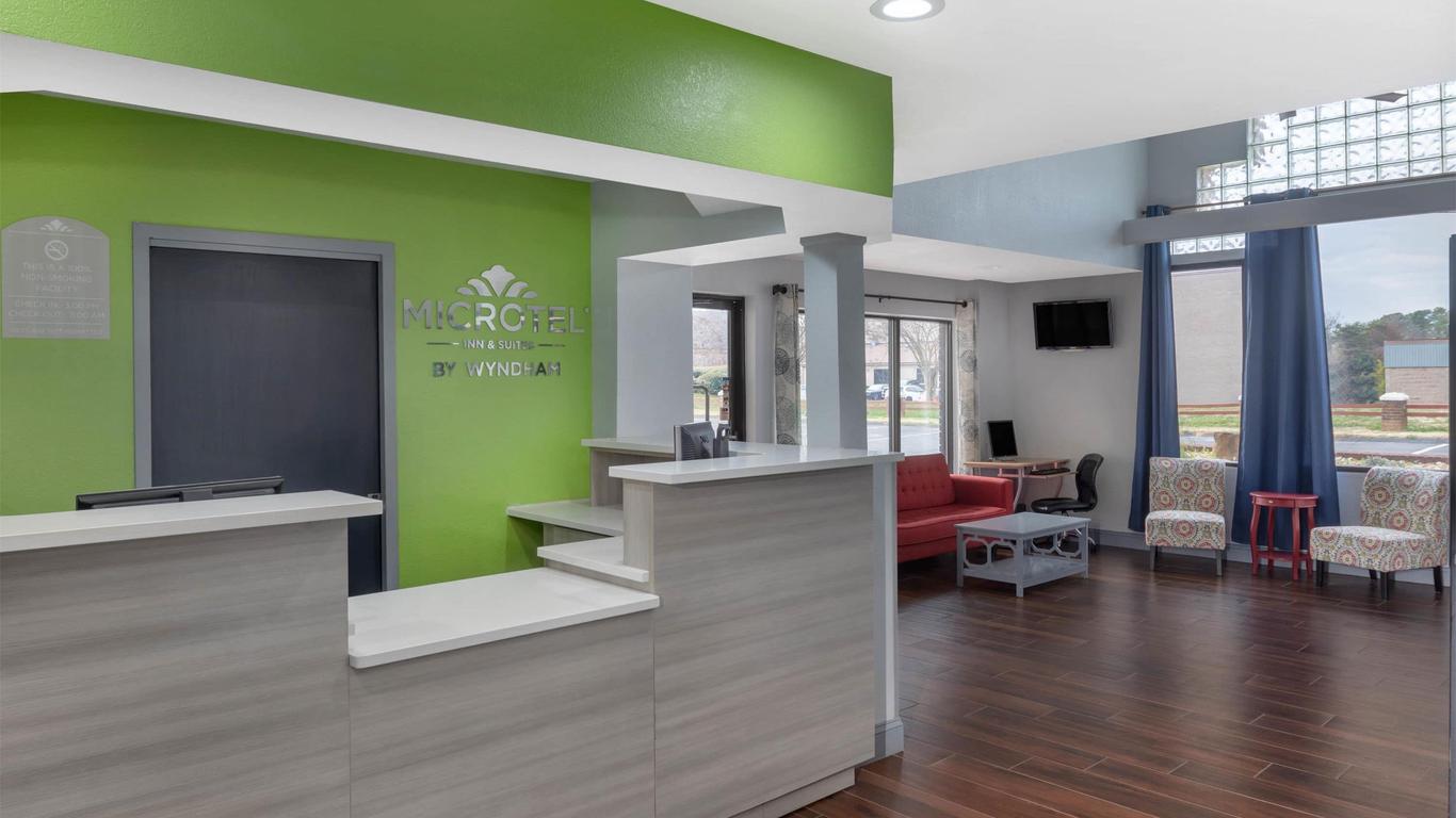 Microtel Inn & Suites by Wyndham Cornelius/Lake Norman