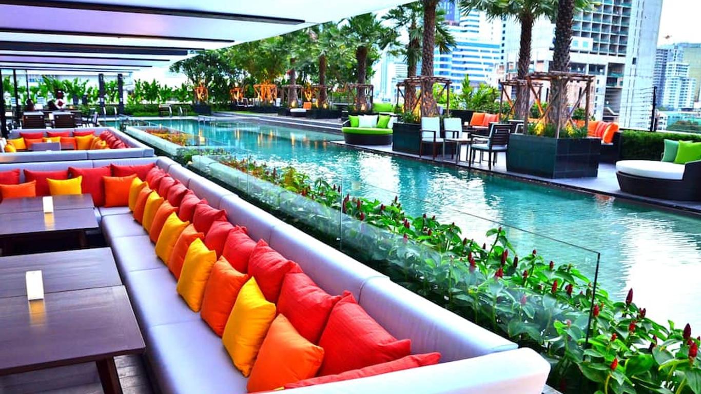 Holiday Inn Bangkok Sukhumvit By IHG